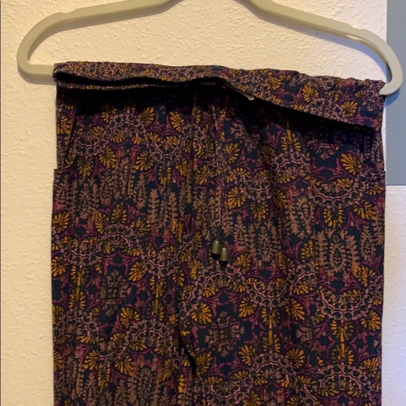 Genie pants with pockets and string - Picture 2 of 5